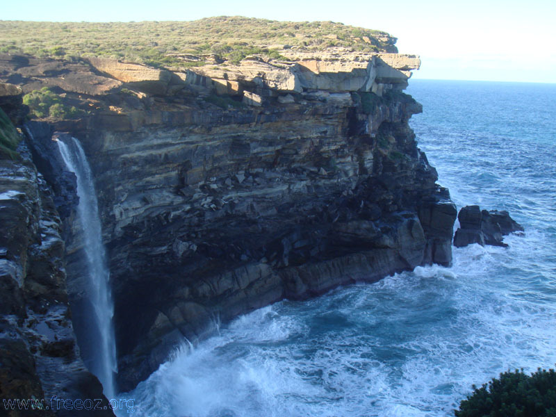 waterfalls next eagle rock h.JPG