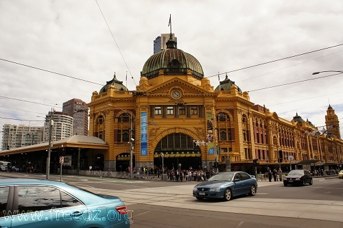 Flinders st station